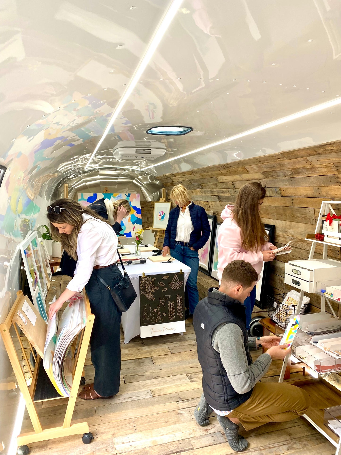 Art & Sip at Grace Hill Winery (4/20/24 12pm-6pm)