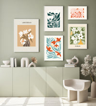 Load image into Gallery viewer, Vase Art Print
